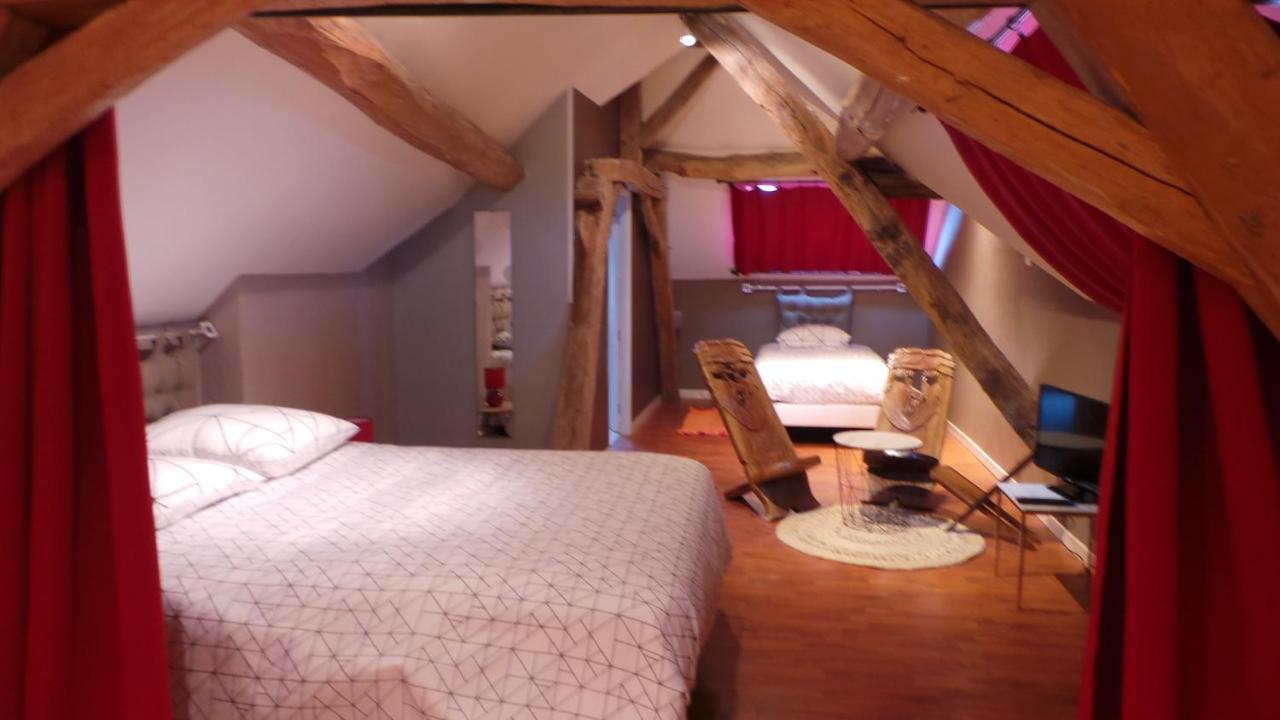 Chambre D'Hotes Mansardee Saint-Ouen-les-Vignes Екстер'єр фото