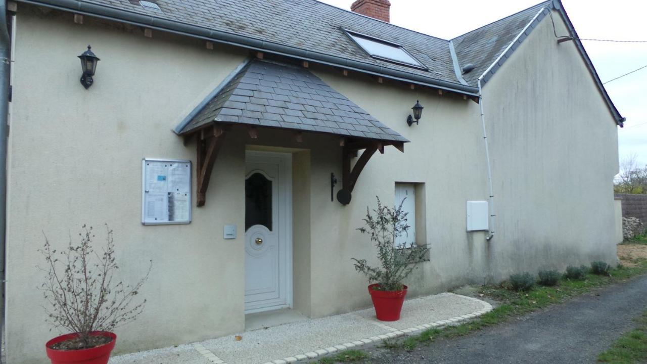 Chambre D'Hotes Mansardee Saint-Ouen-les-Vignes Екстер'єр фото