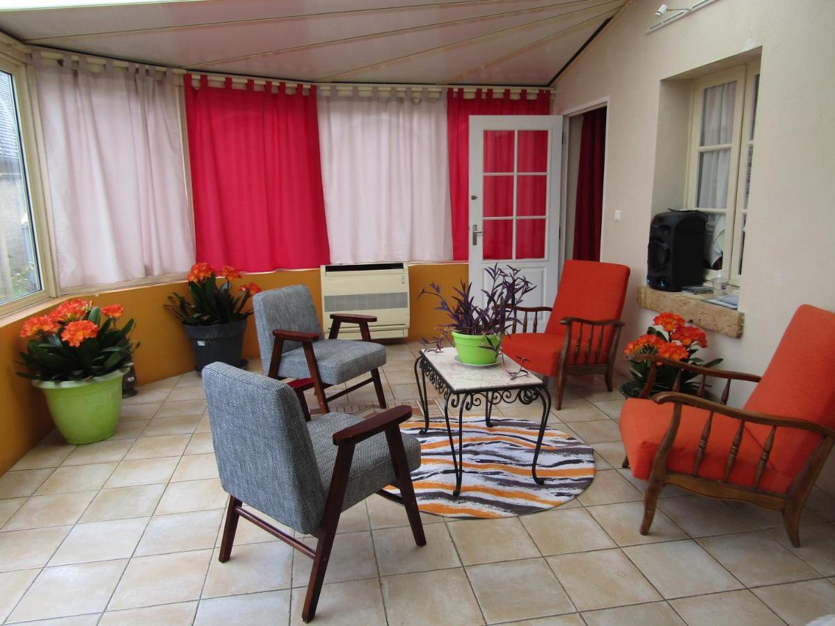 Chambre D'Hotes Mansardee Saint-Ouen-les-Vignes Екстер'єр фото